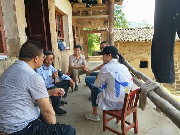 結對幫扶入戶 助力脫貧攻堅