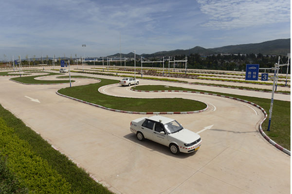 做到兩點(diǎn)，輕松考試，順利拿證