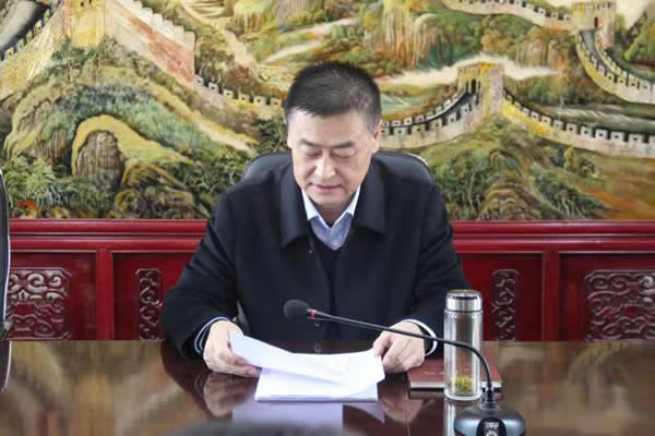 隴運(yùn)集團(tuán)公司黨委召開理論中心組集中學(xué)習(xí)暨黨委(擴(kuò)大)會(huì)議