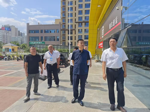 黨委書記、董事長張宏偉在成縣片單位開展工作調研